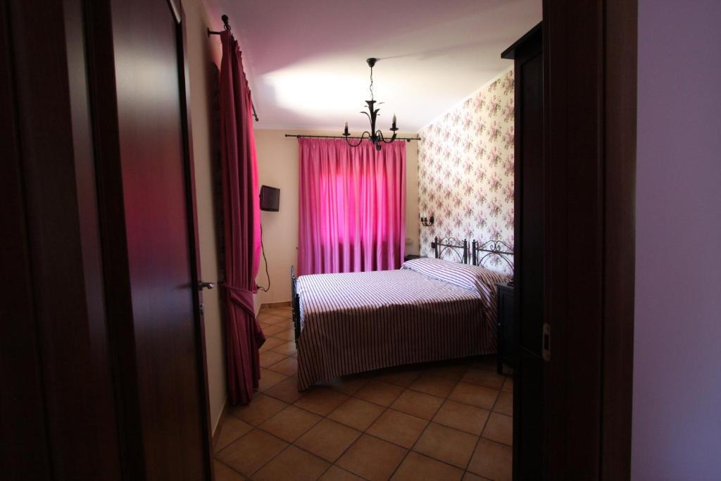 Gaiachiara Resort Caserta Rum bild